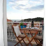 Optimist * Makarska