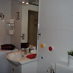 Optimist Apartment *