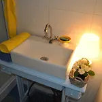 Optimist Apartment