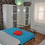 Apartment Optimist Makarska