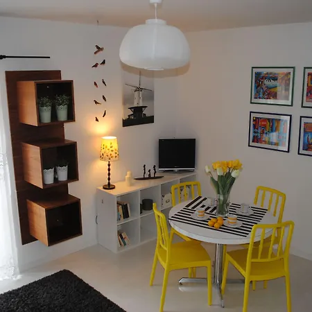 Apartment Optimist *