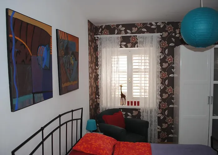 Apartment Optimist